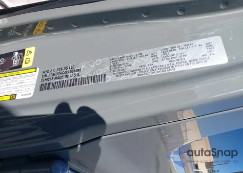 2023 Jeep Gladiator Sport из США, поврежденный, VIN 1C6HJTAG0PL561098